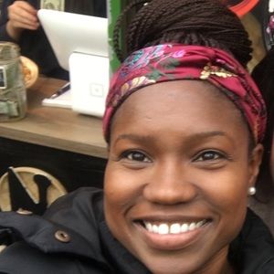 Meet your Posher, Simone